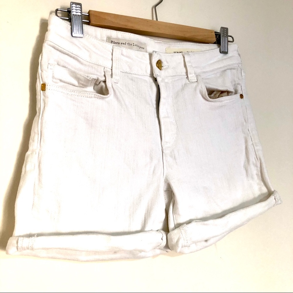 Pilcro Script High-Rise Shorts White 27 - Picture 4 of 10